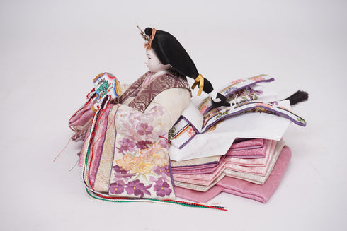 二曲屏風親王飾