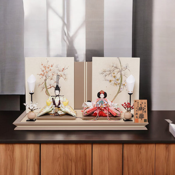 小出松寿作 宮廷の雅