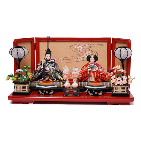 朱塗絵屏風親王飾り