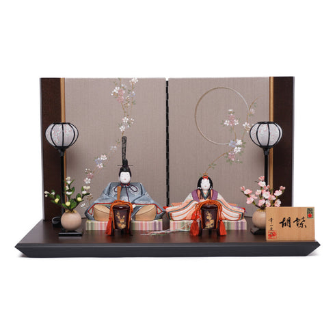 木目込み親王飾り