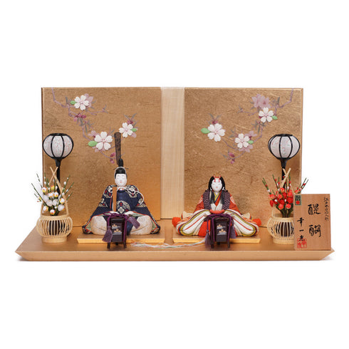 木目込み親王飾り