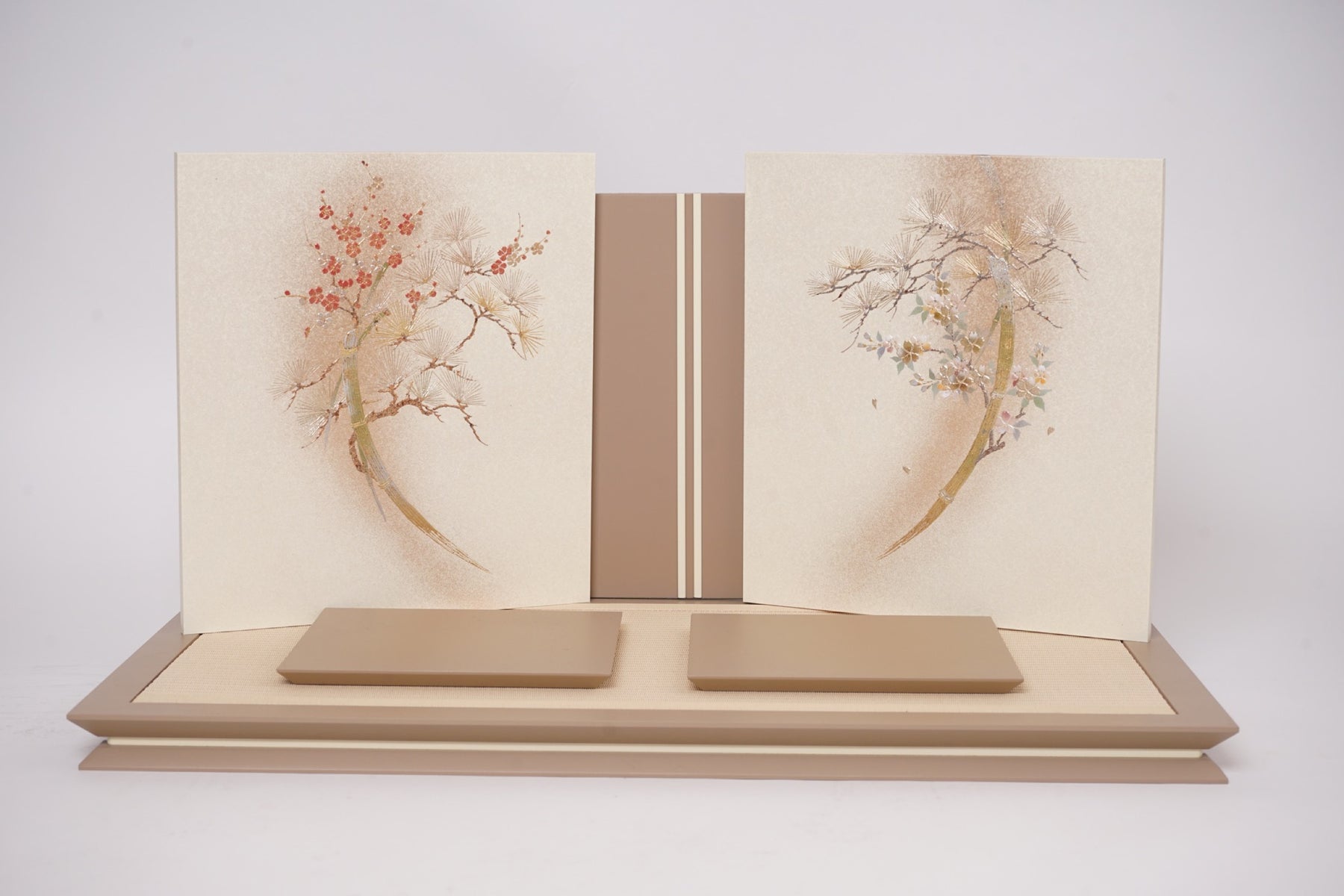 衣裳着人形平飾り